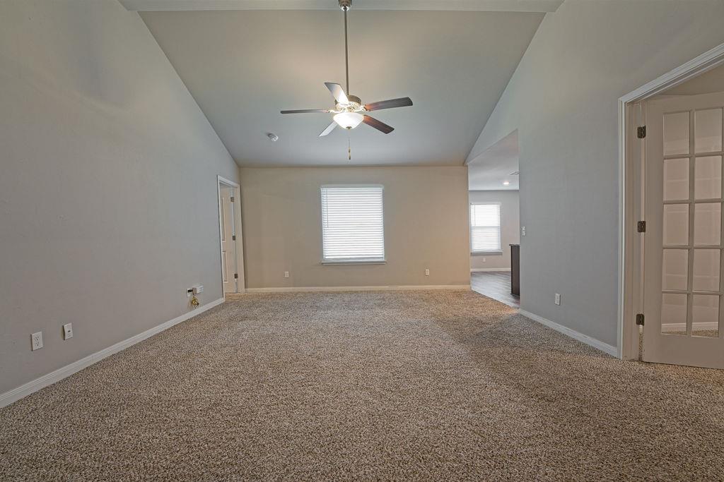 2301 Scarlet Lane Property Photo 10