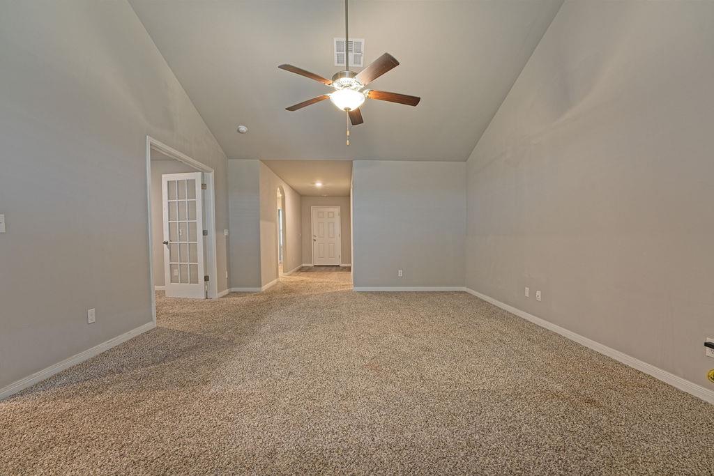 2301 Scarlet Lane Property Photo 11