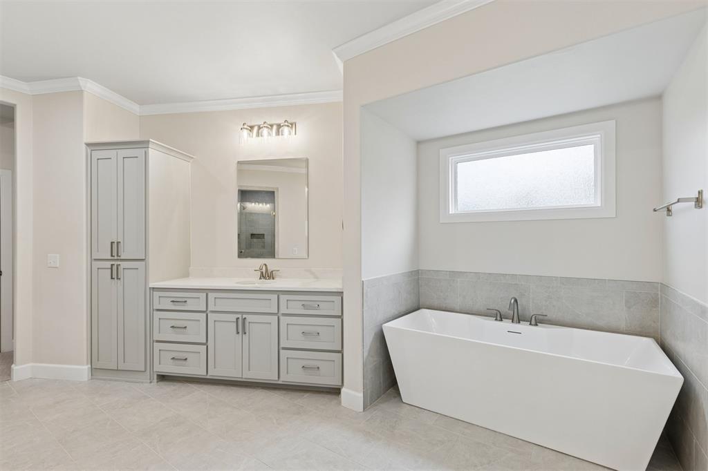 18485 Sleepy Deer Hollow Property Photo 24