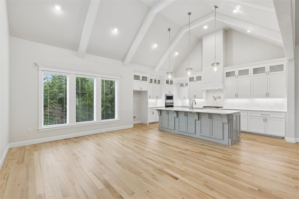 18485 Sleepy Deer Hollow Property Photo 32