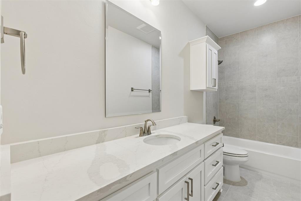 18485 Sleepy Deer Hollow Property Photo 39