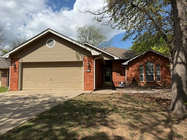 17 Sequoyah Boulevard Property Photo 1