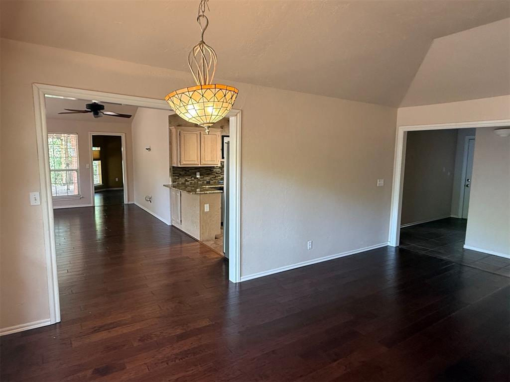 17 Sequoyah Boulevard Property Photo 8