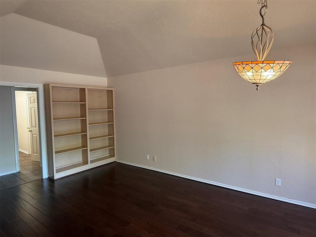 17 Sequoyah Boulevard Property Photo 9