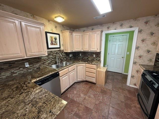 17 Sequoyah Boulevard Property Photo 14