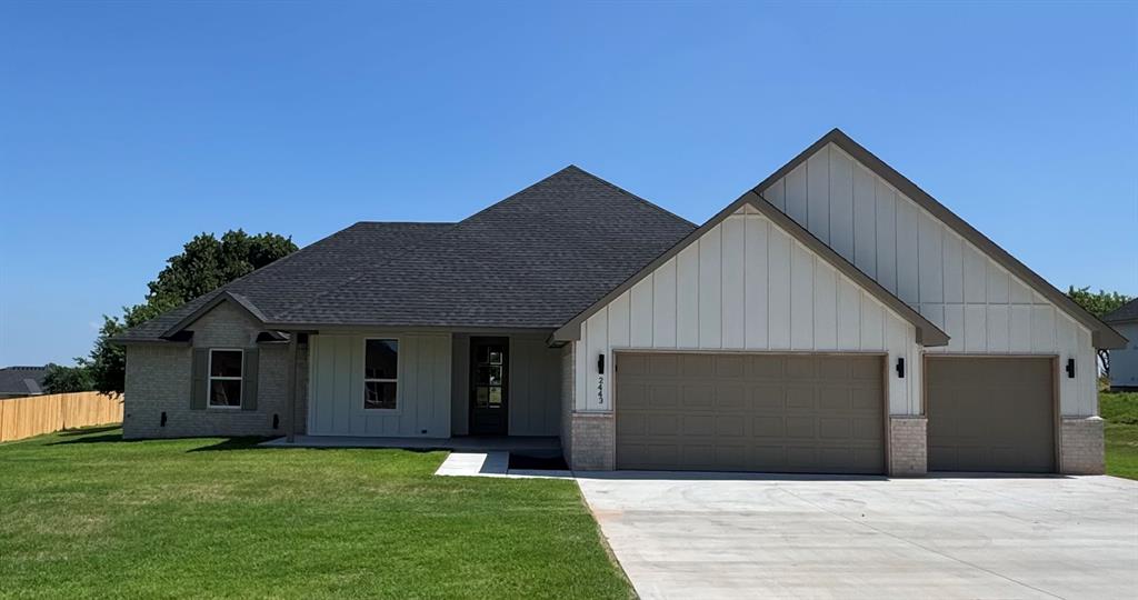 2443 Wolf Creek Bend Property Photo 1