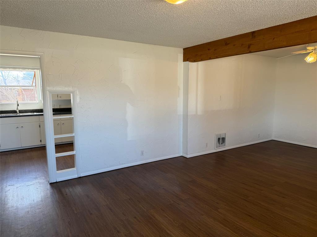 517 N 3rd Street Property Photo 4
