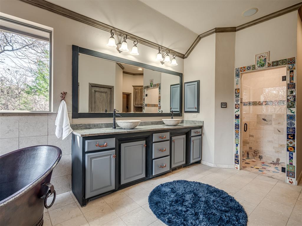 7400 Tangle Vine Drive Property Photo 16