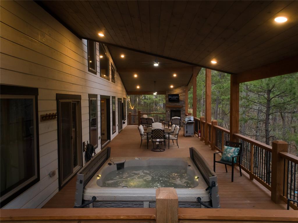 360 Timberline Trail Property Photo 37