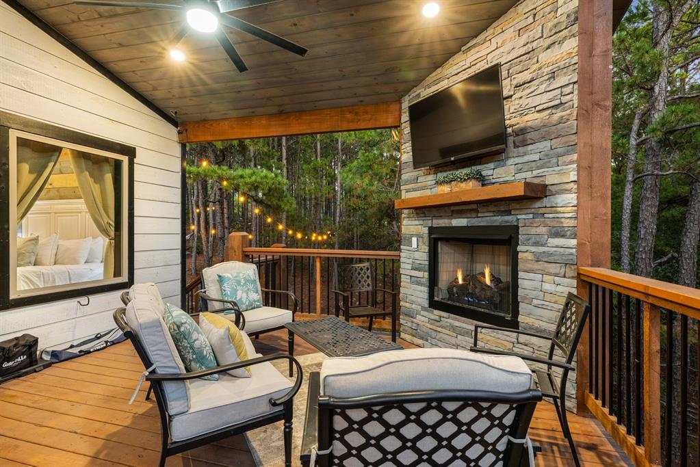 360 Timberline Trail Property Photo 47