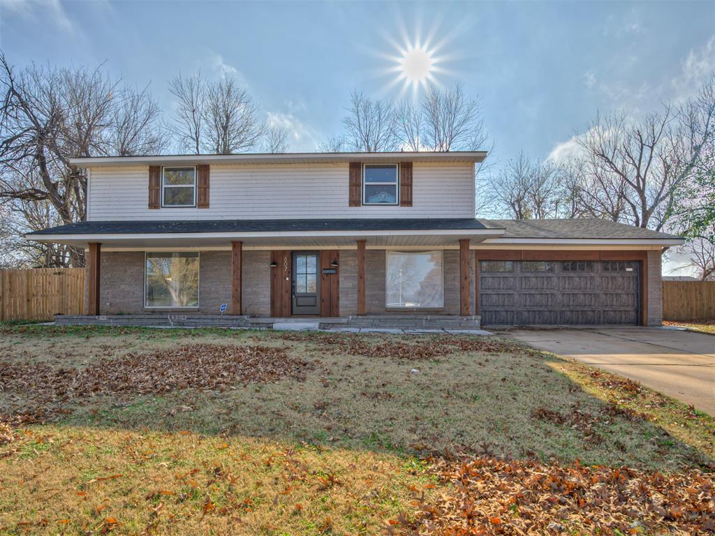 807 Amity Lane Property Photo 1