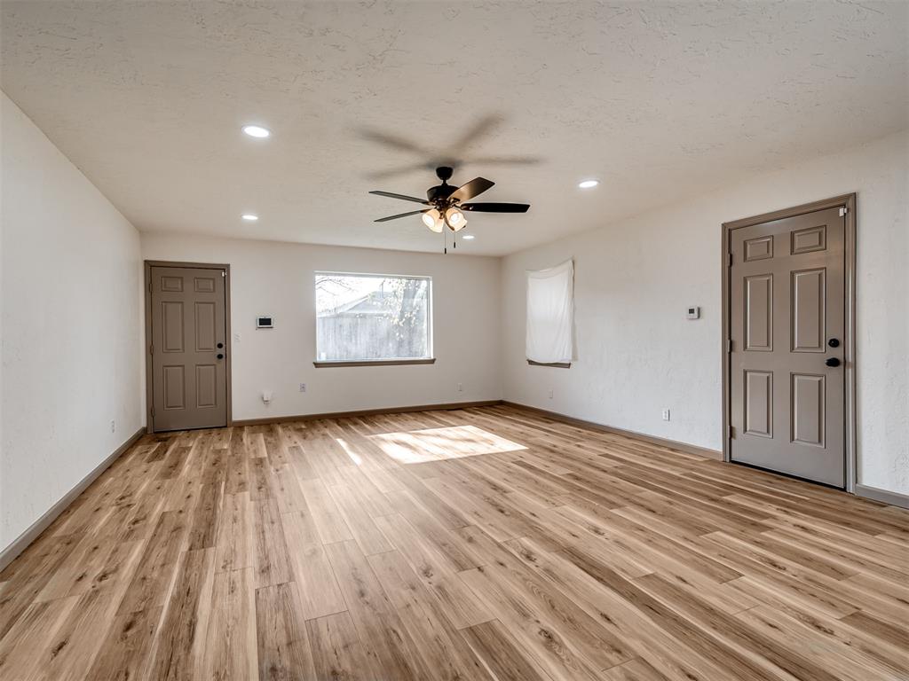 807 Amity Lane Property Photo 15