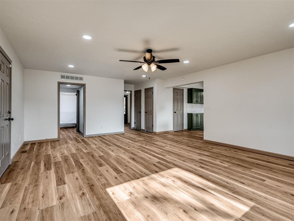 807 Amity Lane Property Photo 17