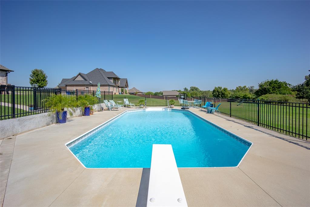 1626 High Ridge Drive Property Photo 3