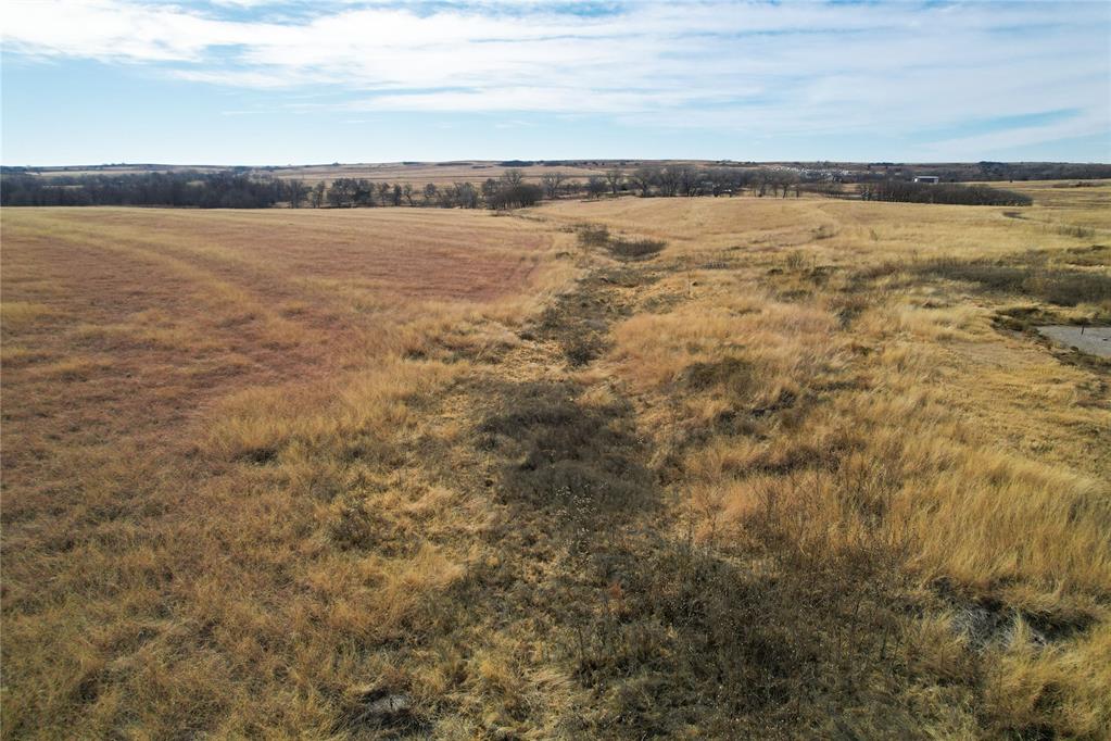 N 2150 Road Property Photo 8