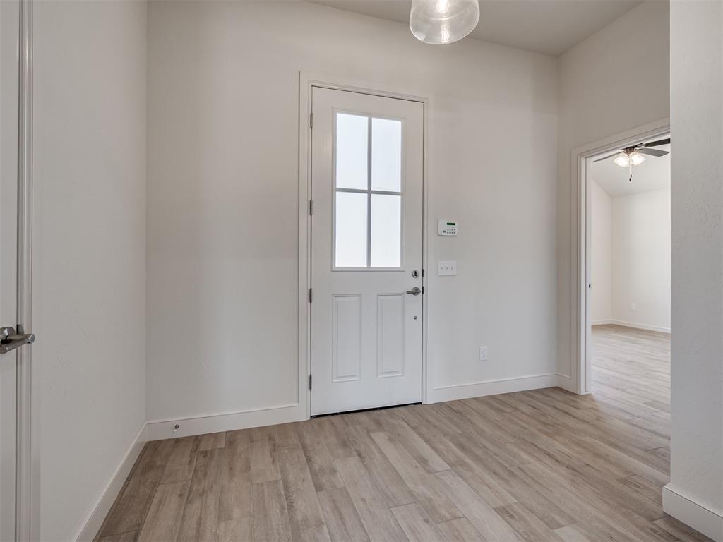 14713 Palmerston Drive Property Photo 6