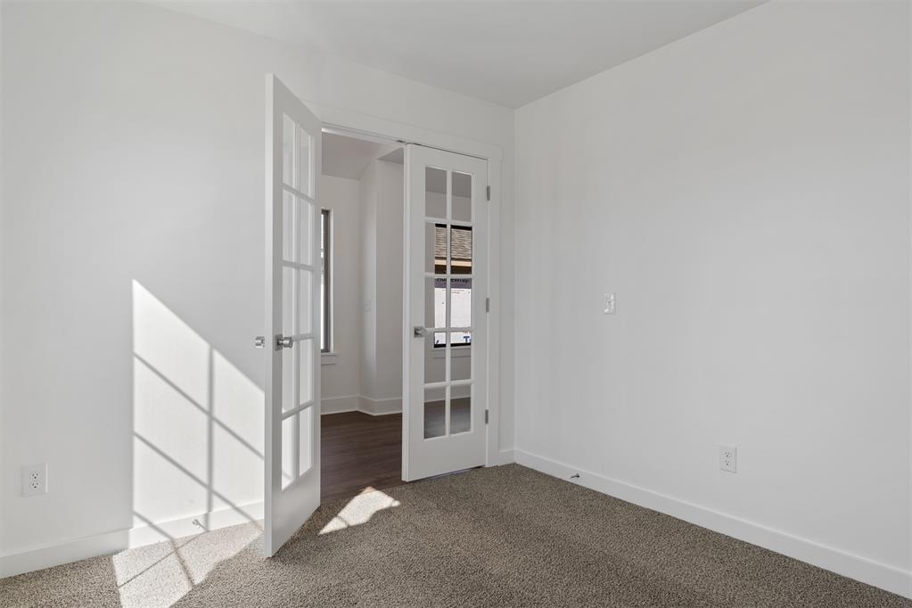 704 Prairie Drive Property Photo 7