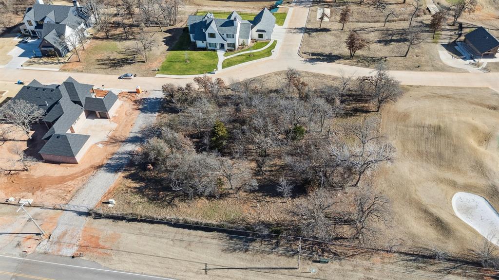 6101 Canopy Lane Property Photo 21