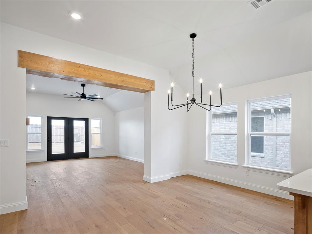 16313 Blackberry Farm Road Property Photo 10