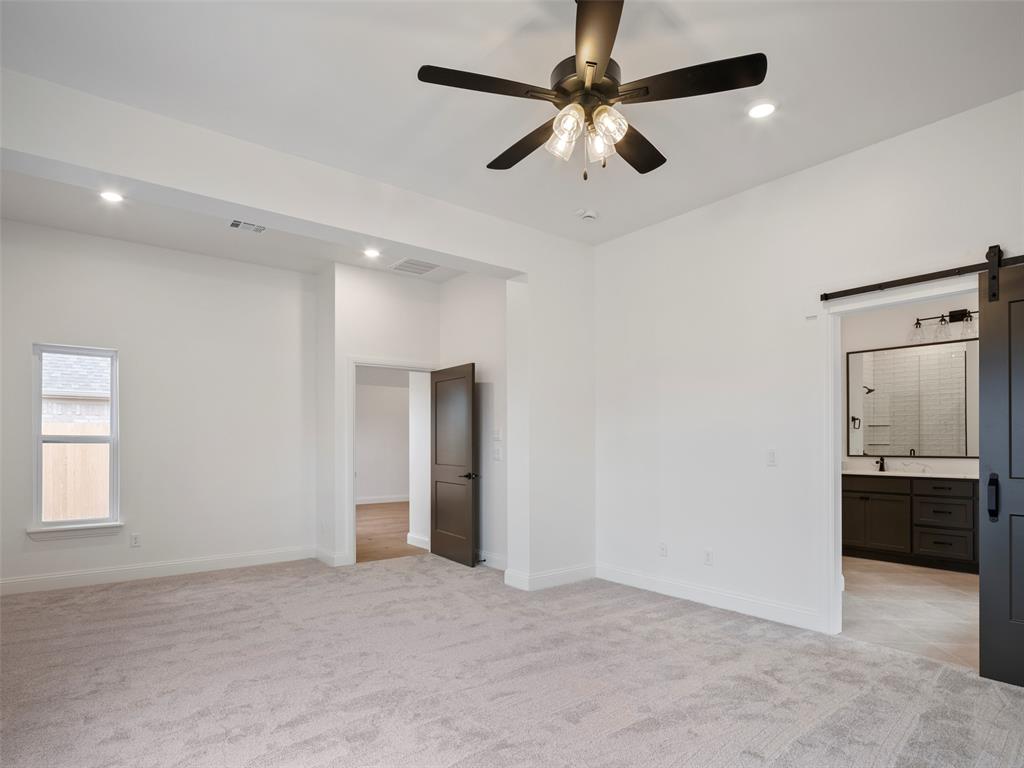 16313 Blackberry Farm Road Property Photo 18