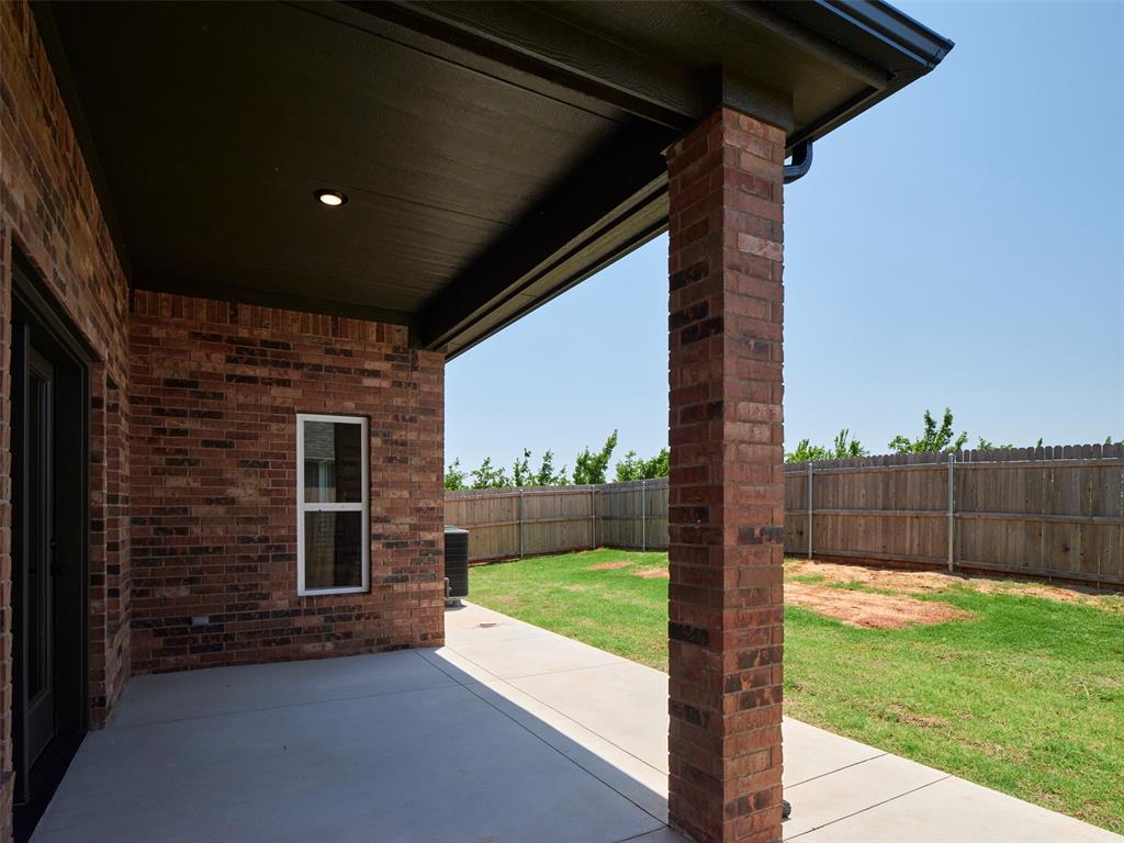 16313 Blackberry Farm Road Property Photo 29