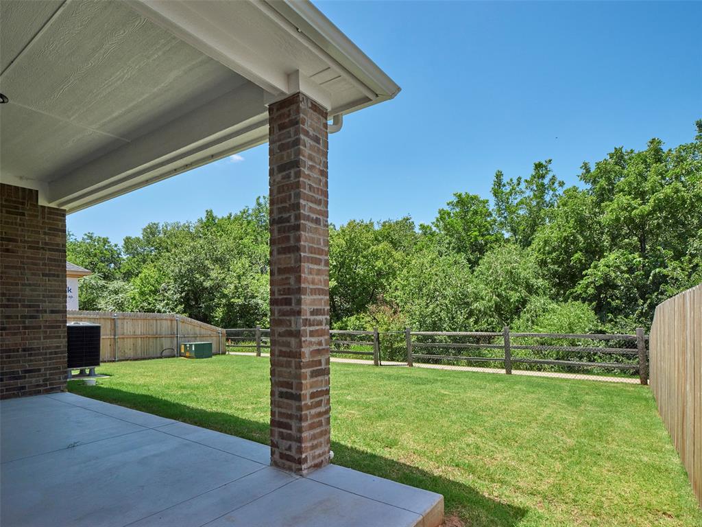 305 Carat Drive Property Photo 26