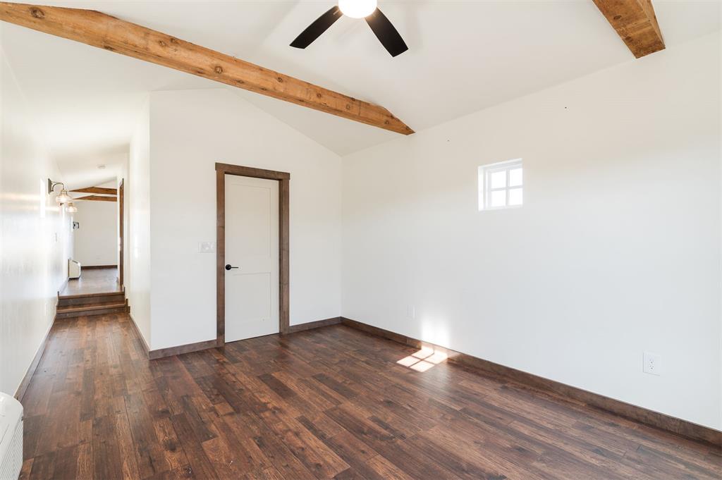 9438 Creek View Property Photo 37