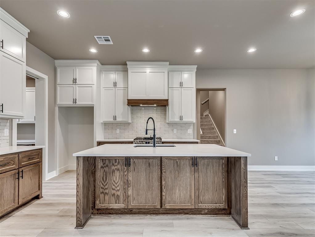 21246 Reserve Circle Property Photo 15
