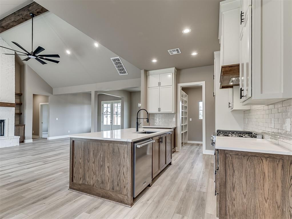 21246 Reserve Circle Property Photo 17