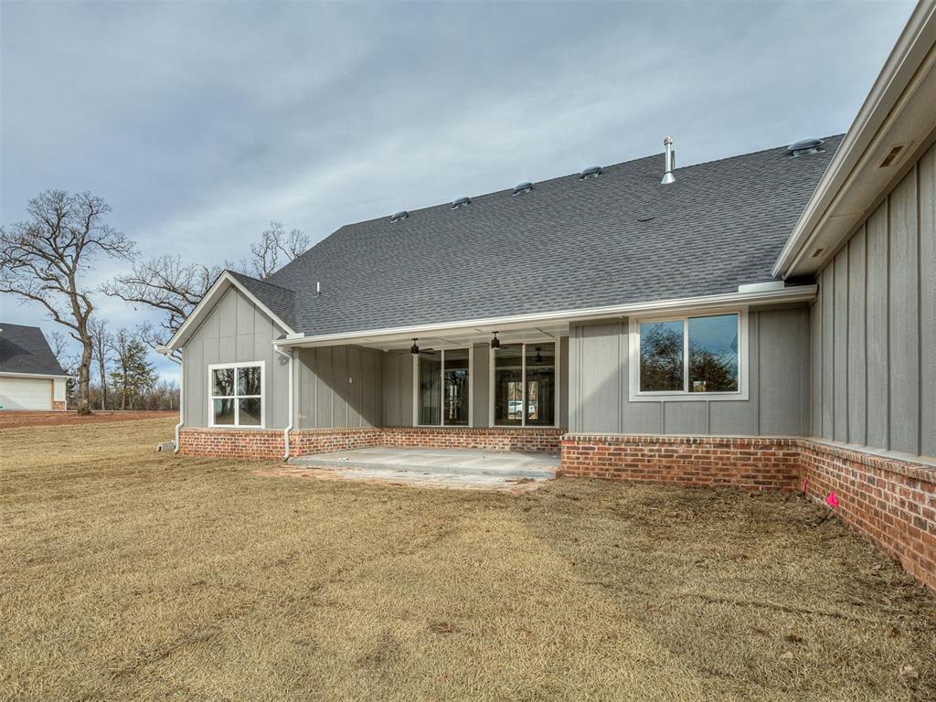 21246 Reserve Circle Property Photo 44