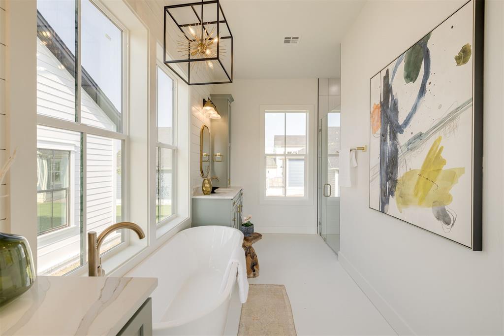 18450 Sweetwater Lane Property Photo 32