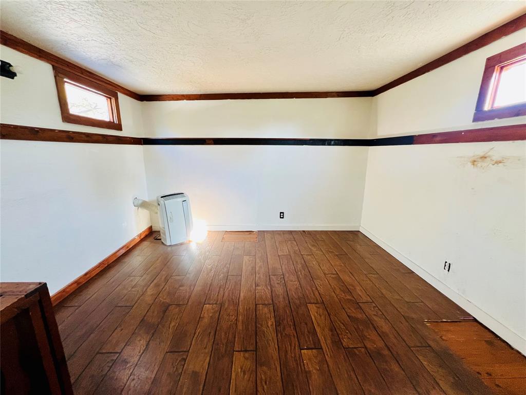 1010 S 220th West Avenue Property Photo 37