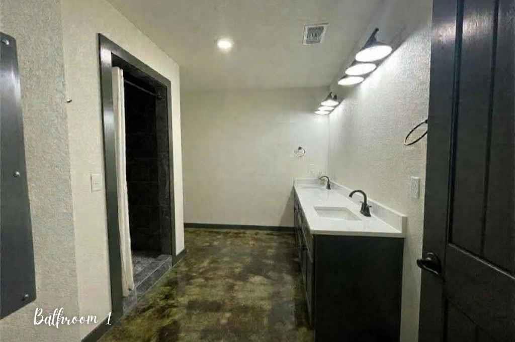 670 Pine Meadow Lane Property Photo 13
