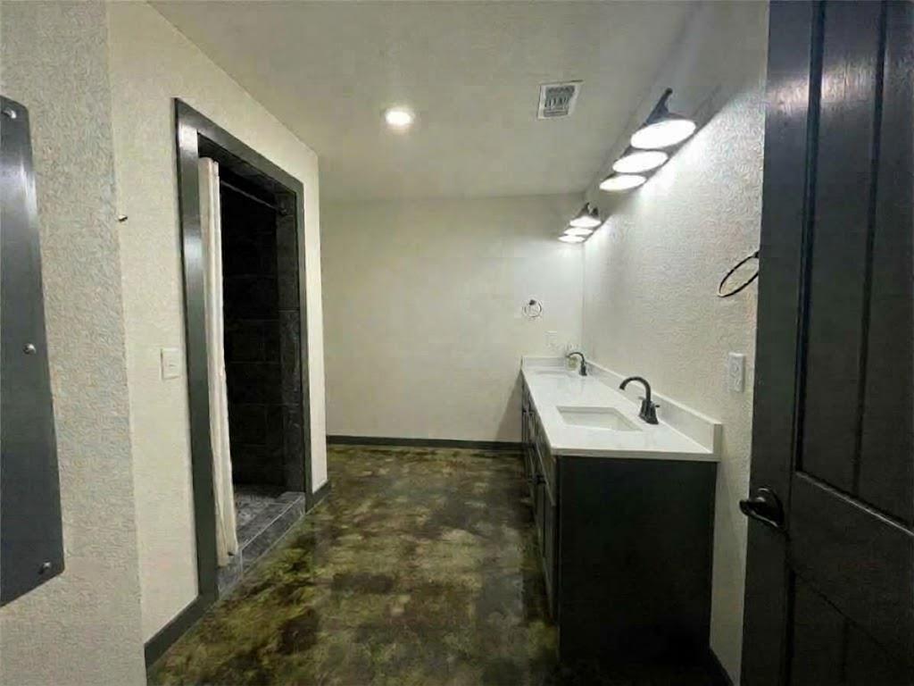 670 Pine Meadow Lane Property Photo 14
