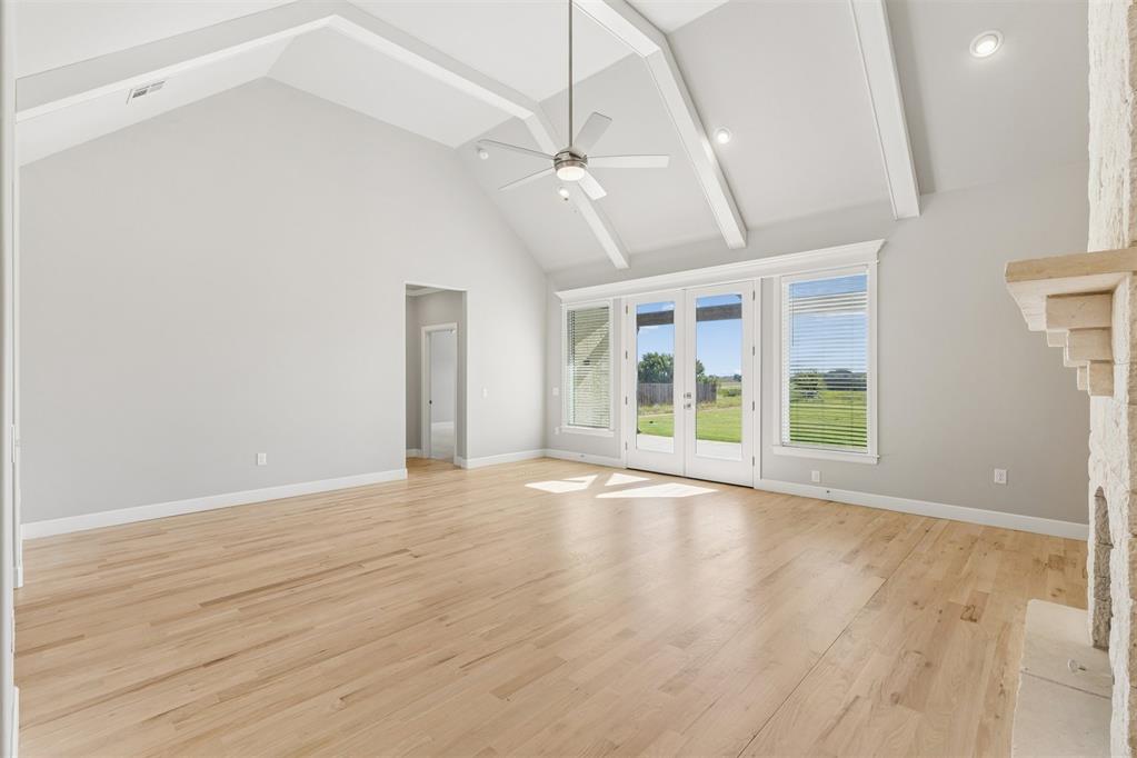 418 Venetian Avenue Property Photo 8