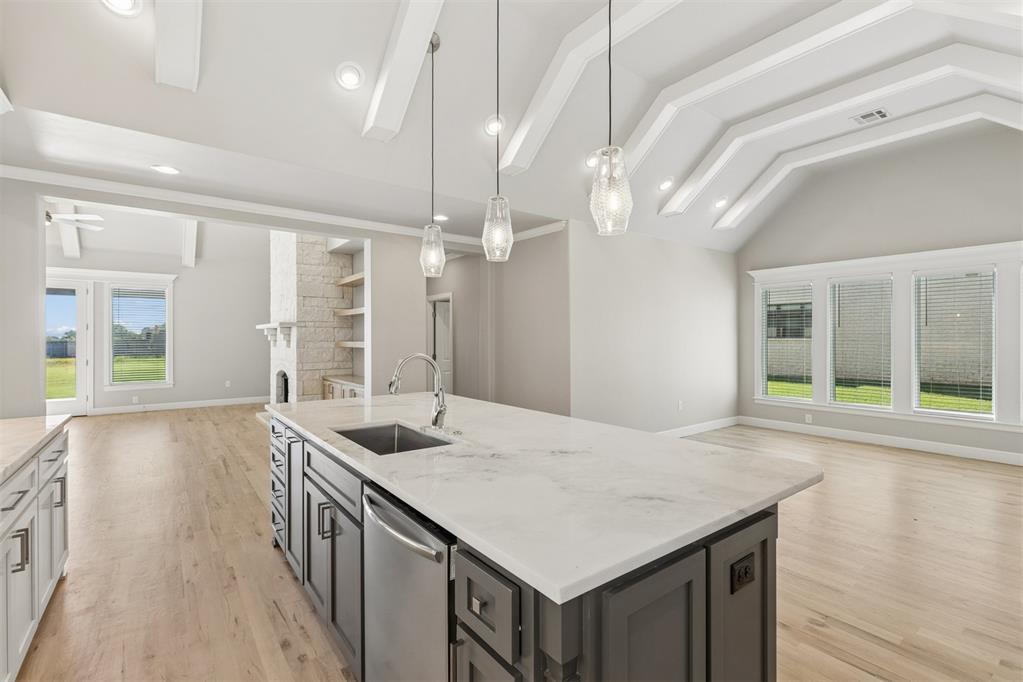 418 Venetian Avenue Property Photo 12