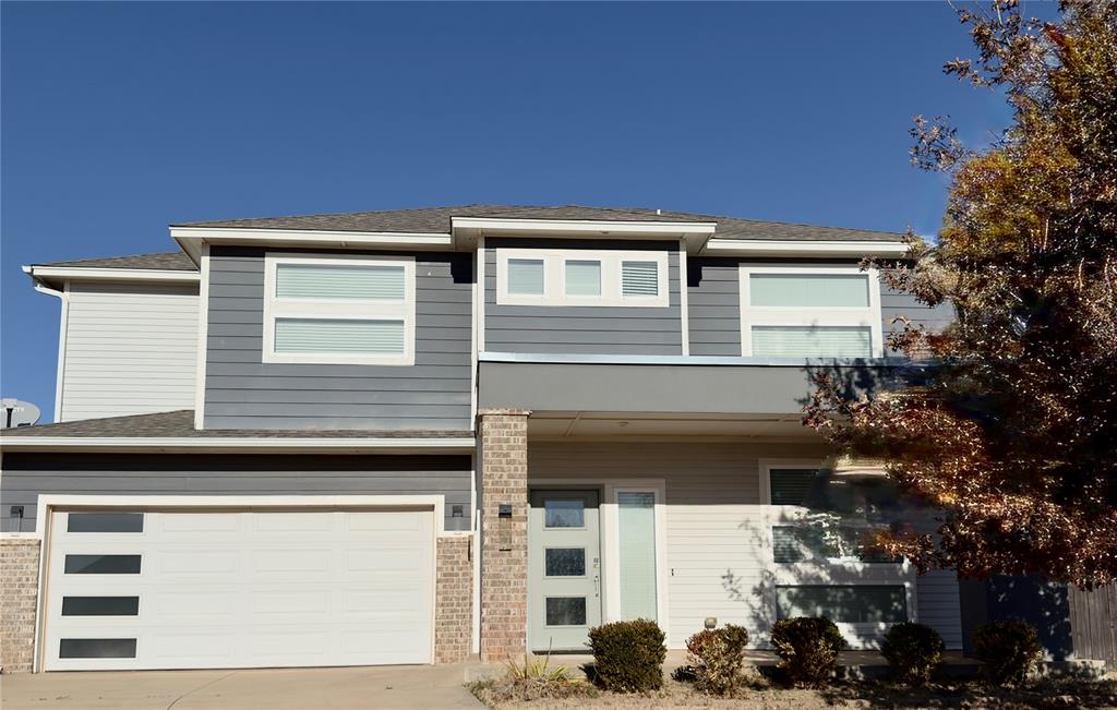 605 Nw 179th Circle Property Photo 1