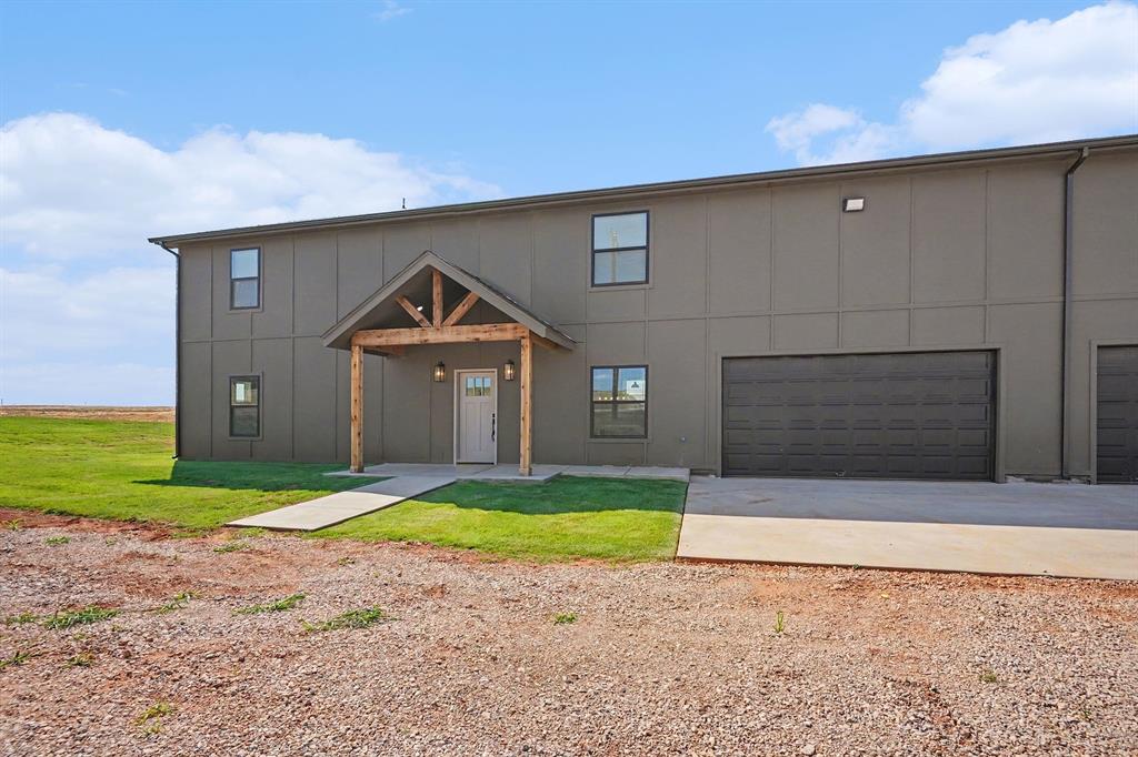 26218 N 2960 Road Property Photo 2
