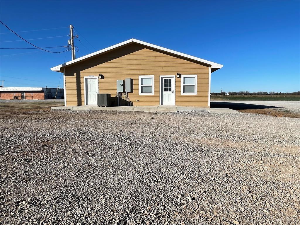 923 E Highway 19 Property Photo 8