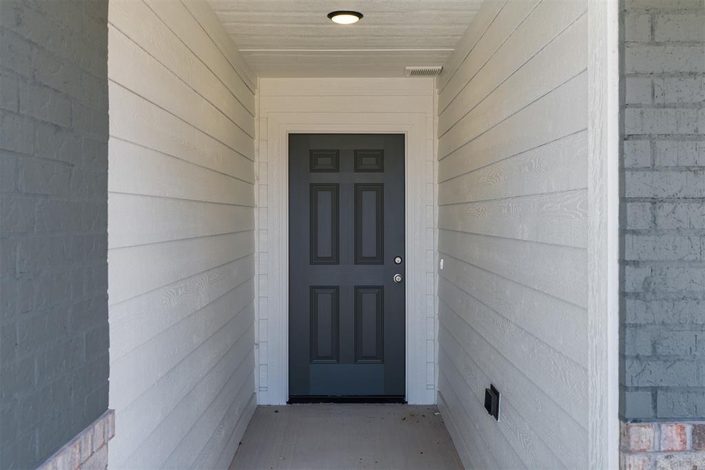 254 Megan Court Property Photo 4