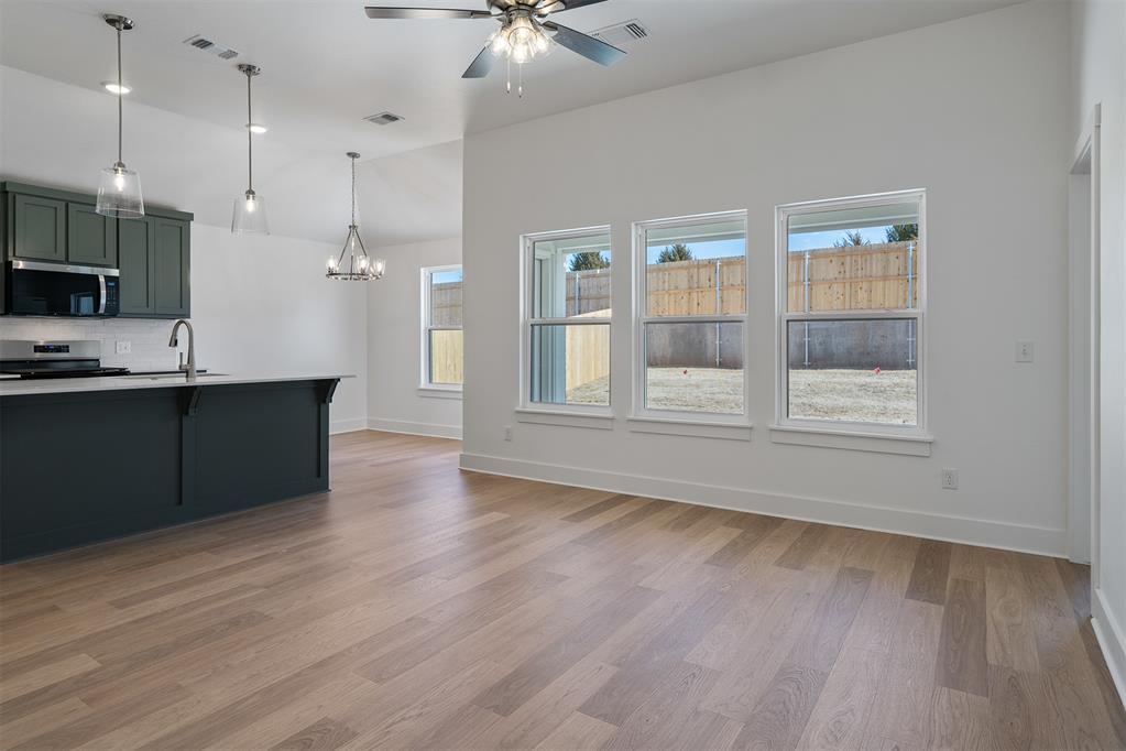 254 Megan Court Property Photo 6