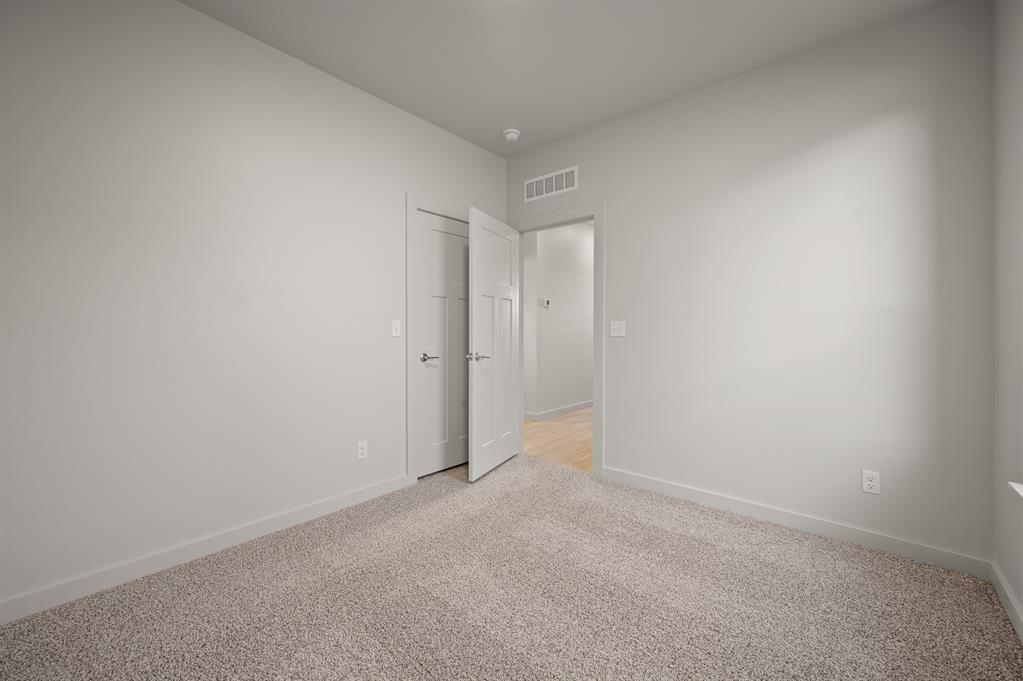 18020 Anthem Boulevard Property Photo 35