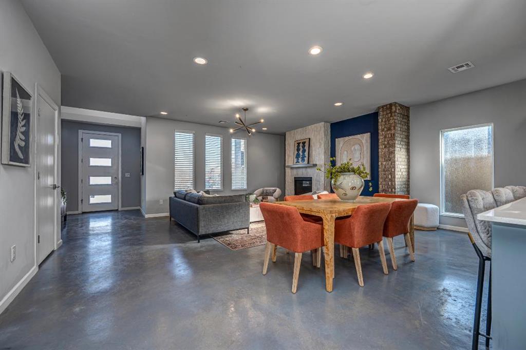 17305 Sparrow Hawk Lane Property Photo 8
