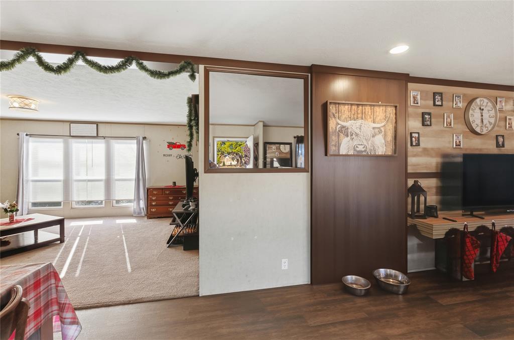 84725 N 2480 Road Property Photo 8