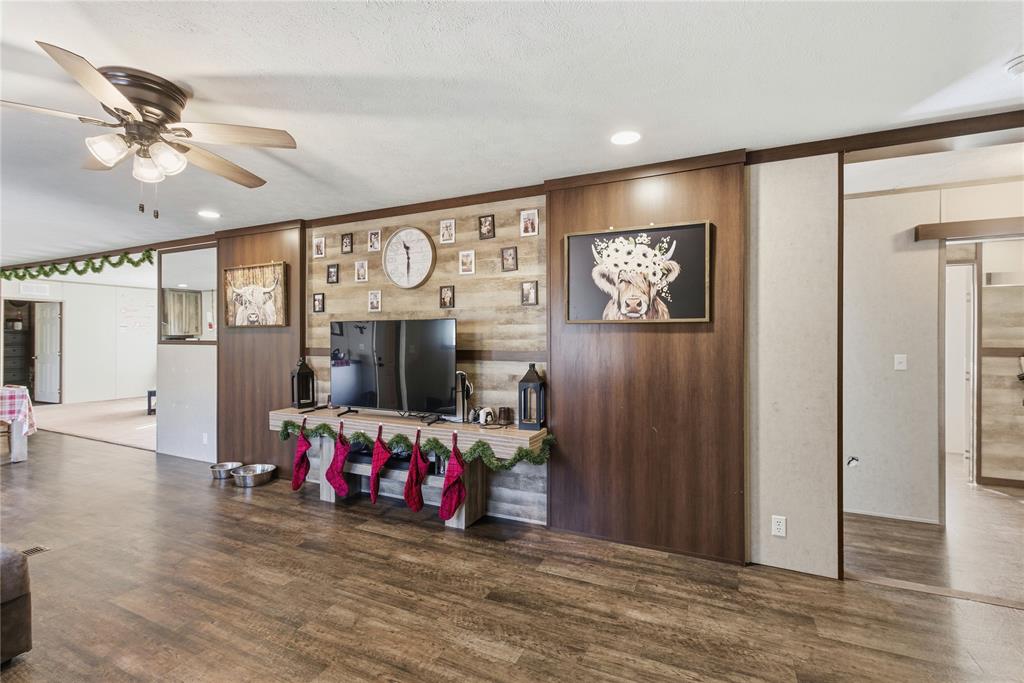 84725 N 2480 Road Property Photo 9