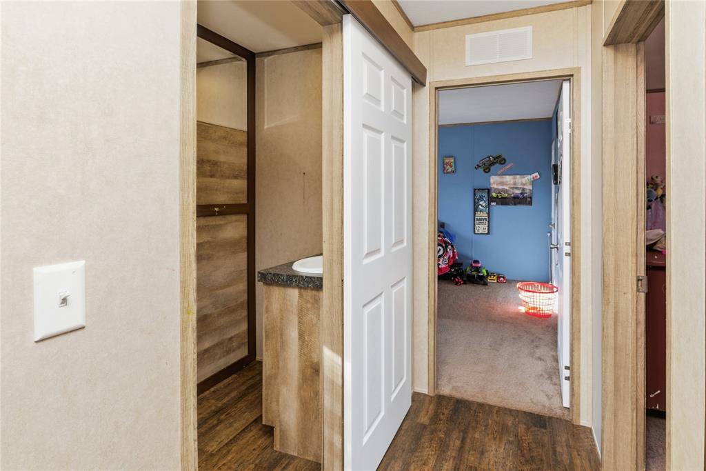 84725 N 2480 Road Property Photo 23