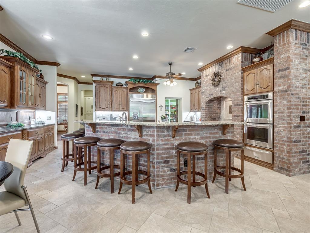905 Stone Creek Boulevard Property Photo 10