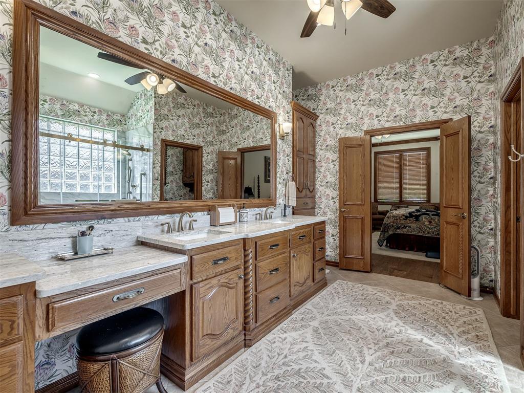 905 Stone Creek Boulevard Property Photo 26