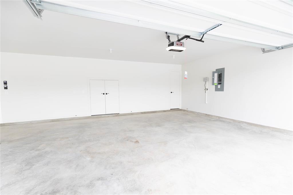 12309 Samara Drive Property Photo 28