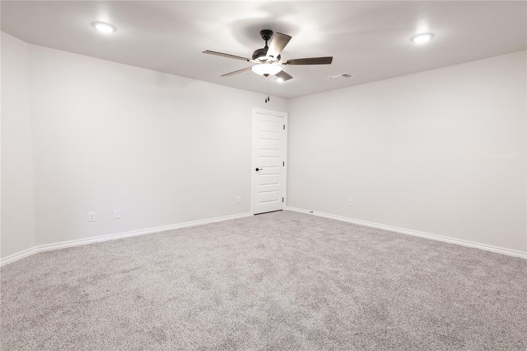 3305 Broadmoore Drive Property Photo 20